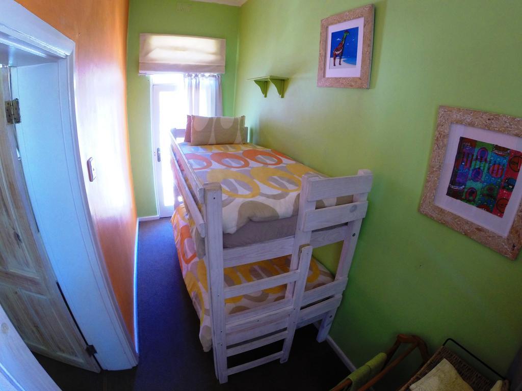 Family Room - Room 5
